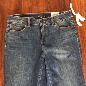 Talbots 8p Flare jeans Simply Flattering 5 pocket